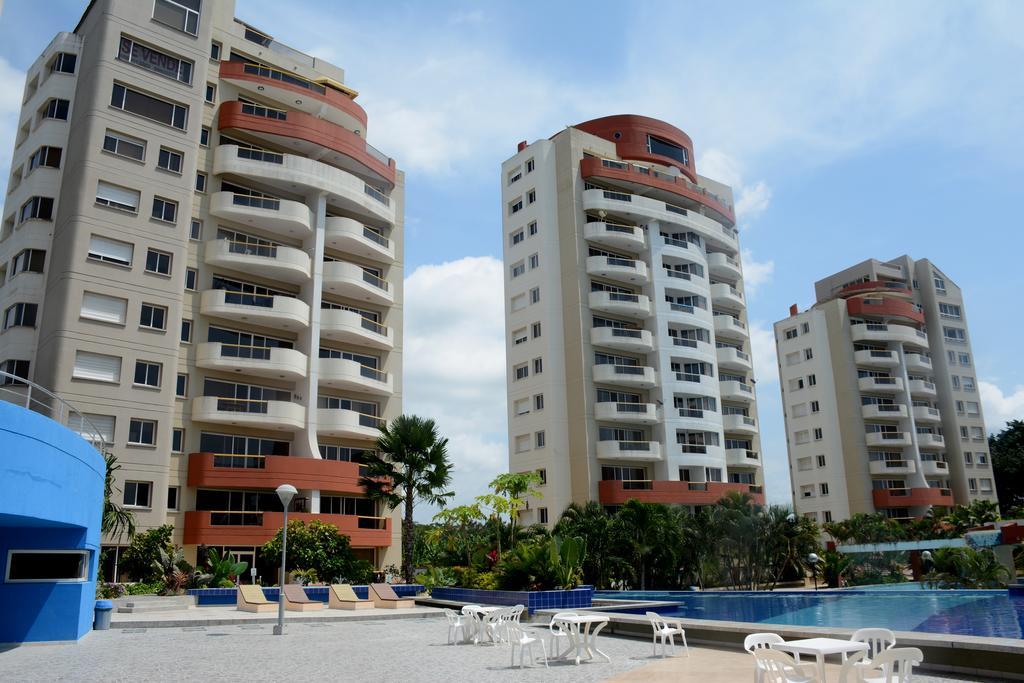 Playa Almendro Resort Tonsupa Buitenkant foto