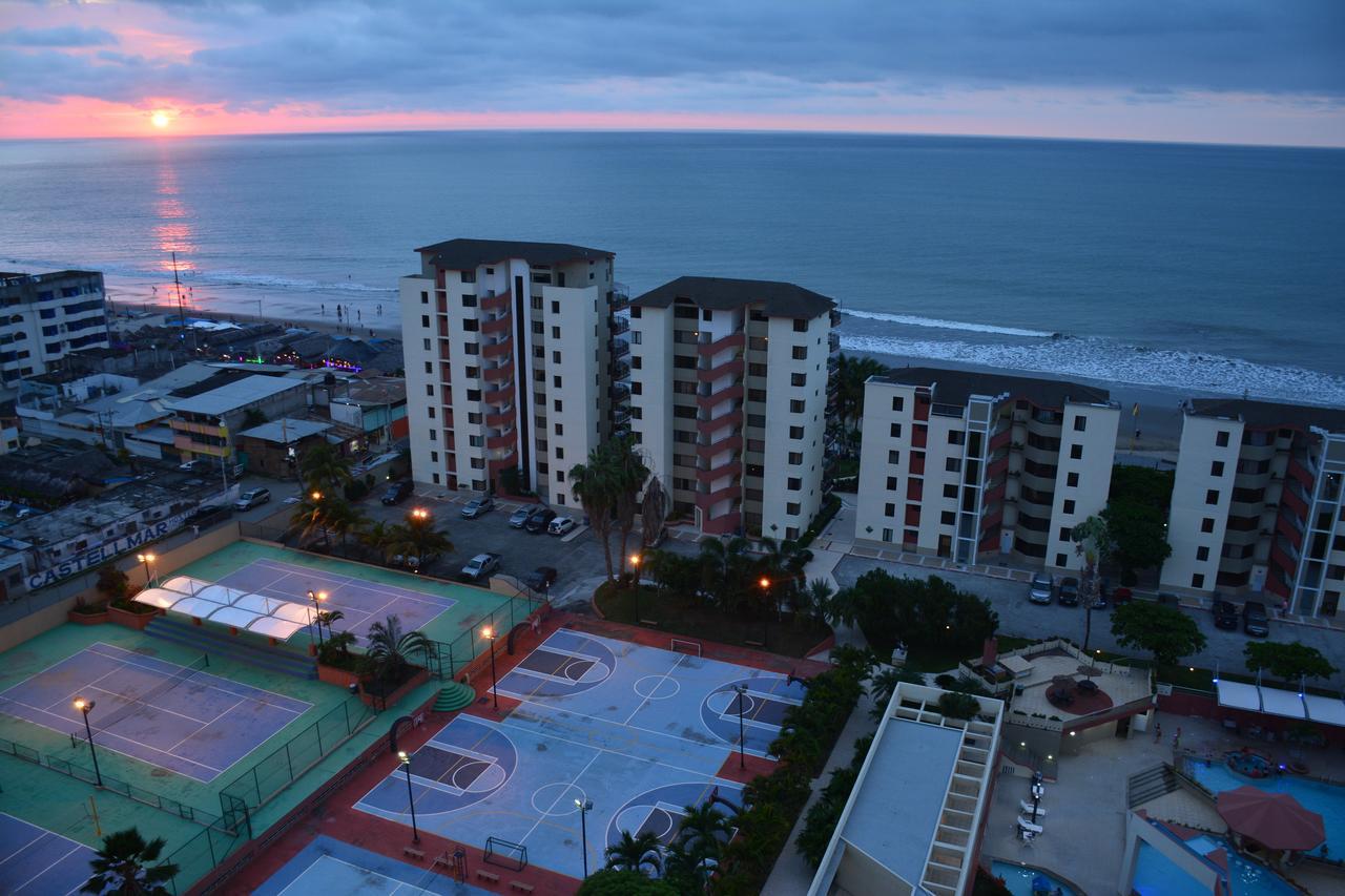 Playa Almendro Resort Tonsupa Buitenkant foto