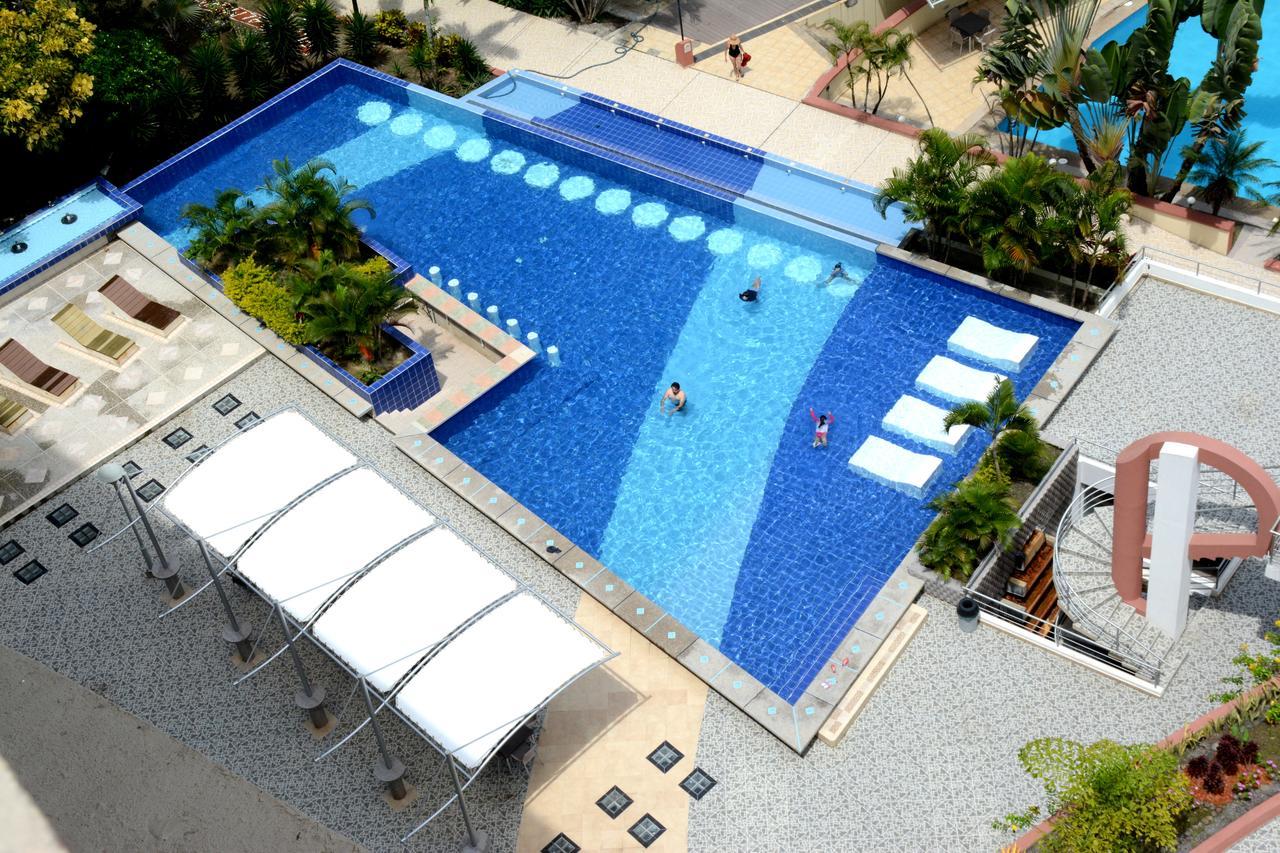 Playa Almendro Resort Tonsupa Buitenkant foto